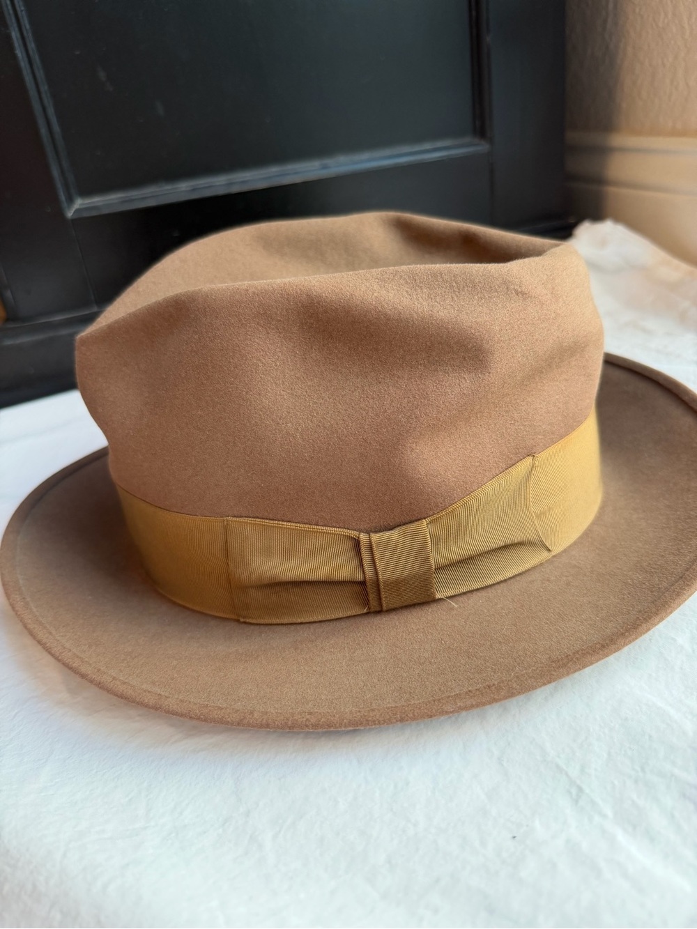 Vintage STETSON 3X Beaver Quality Fedora Hat Selv-Edge Tan Camel Sz 7 1/8